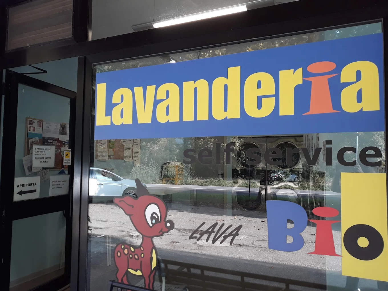 Lavanderia self service LAVA con Bio